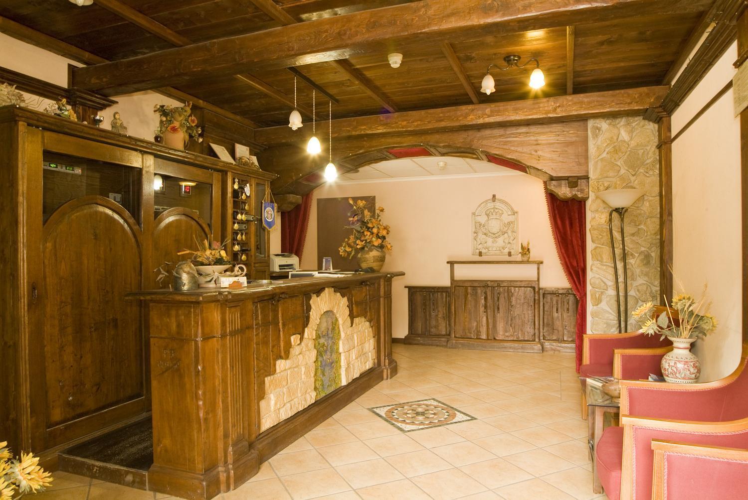 Dominus Hotel Sigillo Extérieur photo